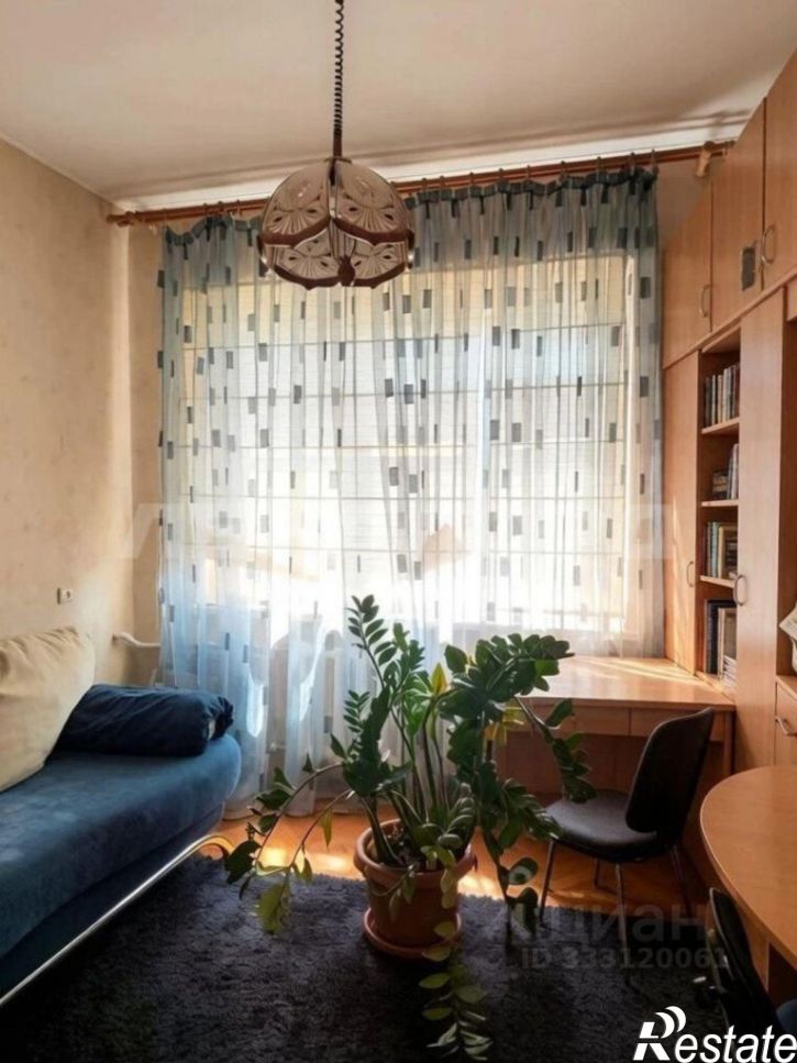 2-комн квартира ул Максима Горького, 270,  д. 270