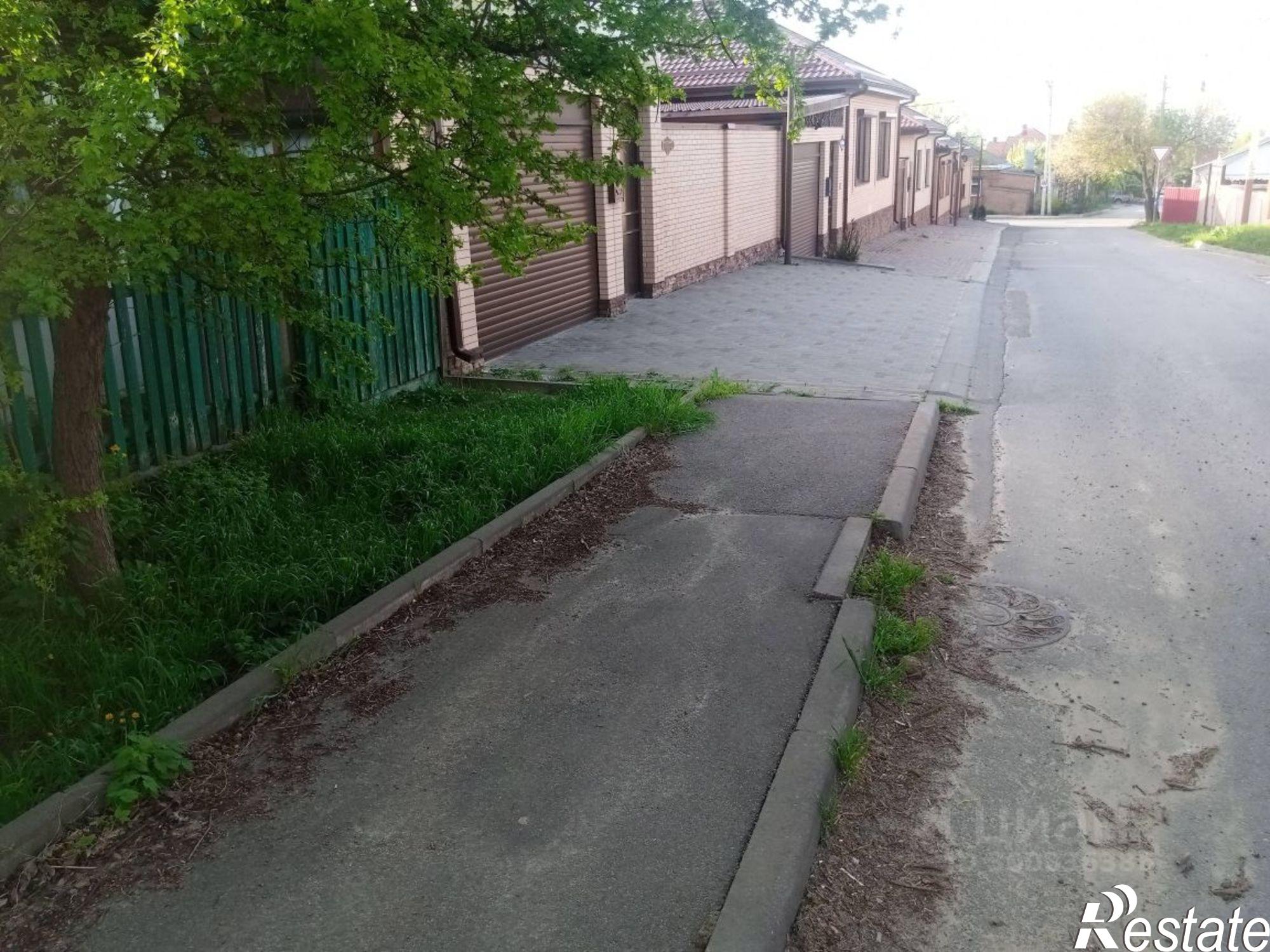 Купить дачу, дом, коттедж за 26 000 000 рублей на Конный пер, 44