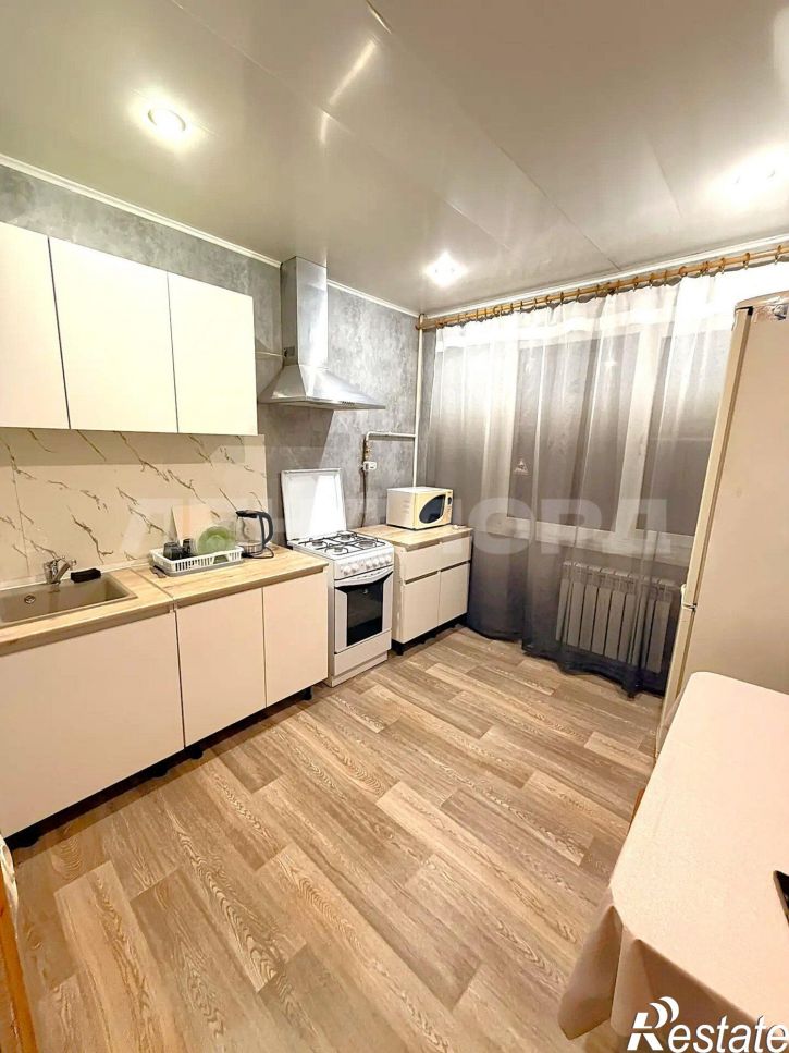 2-комн квартира улица Зорге, 31/1