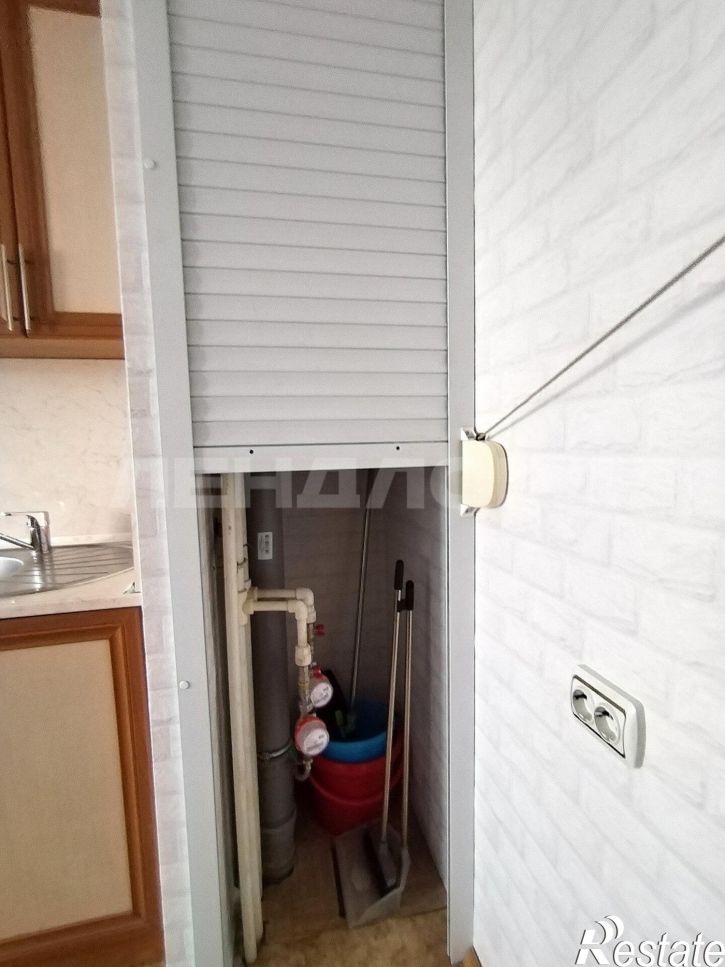 3-комн квартира проспект Горшкова, 4