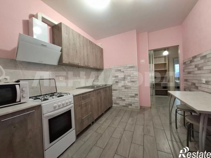 2-комн квартира улица 35-я Линия, 83