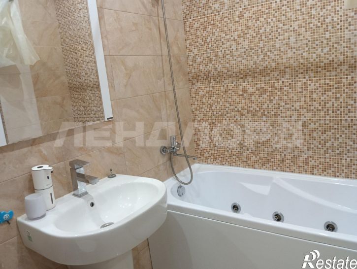 1-комн квартира улица Закруткина, 61