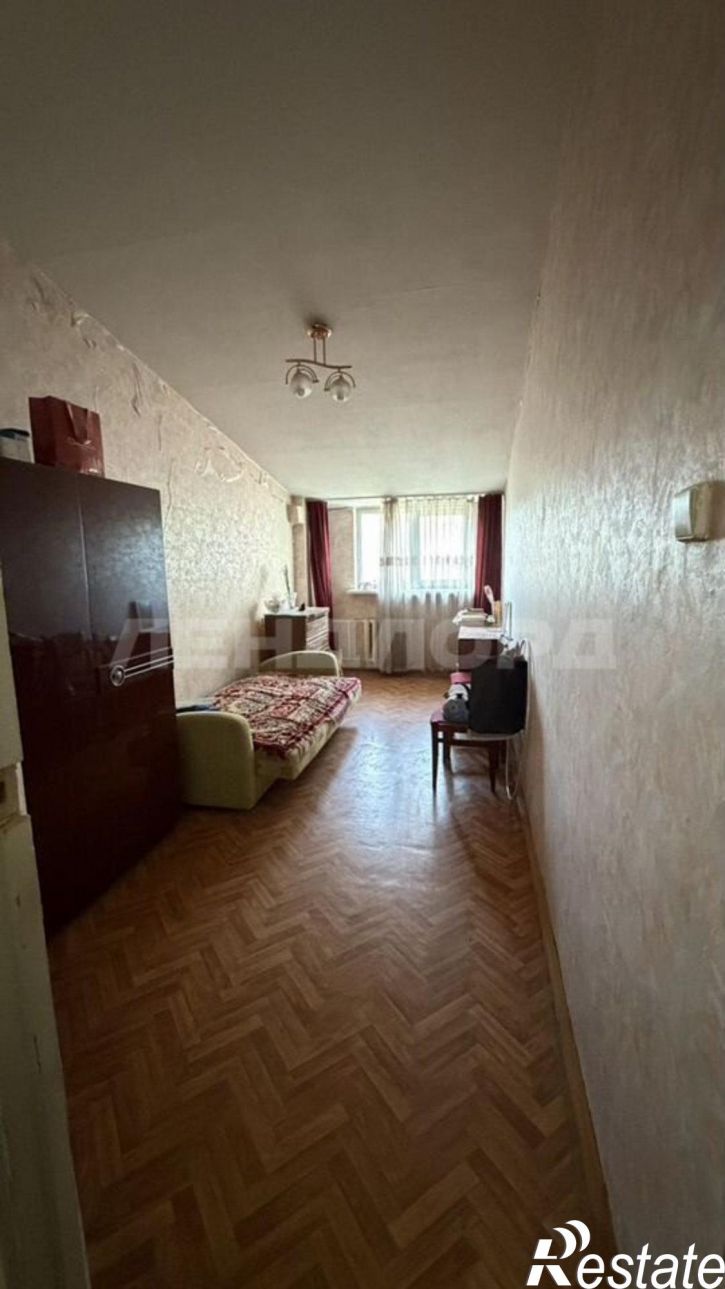 4-комн квартира улица Евдокимова, 37В