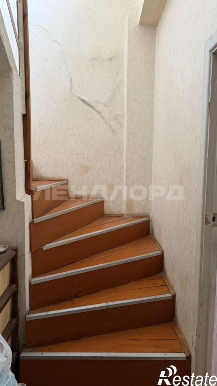 4-комн квартира улица Евдокимова, 37В