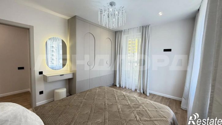 2-комн квартира улица Ткачёва, 21