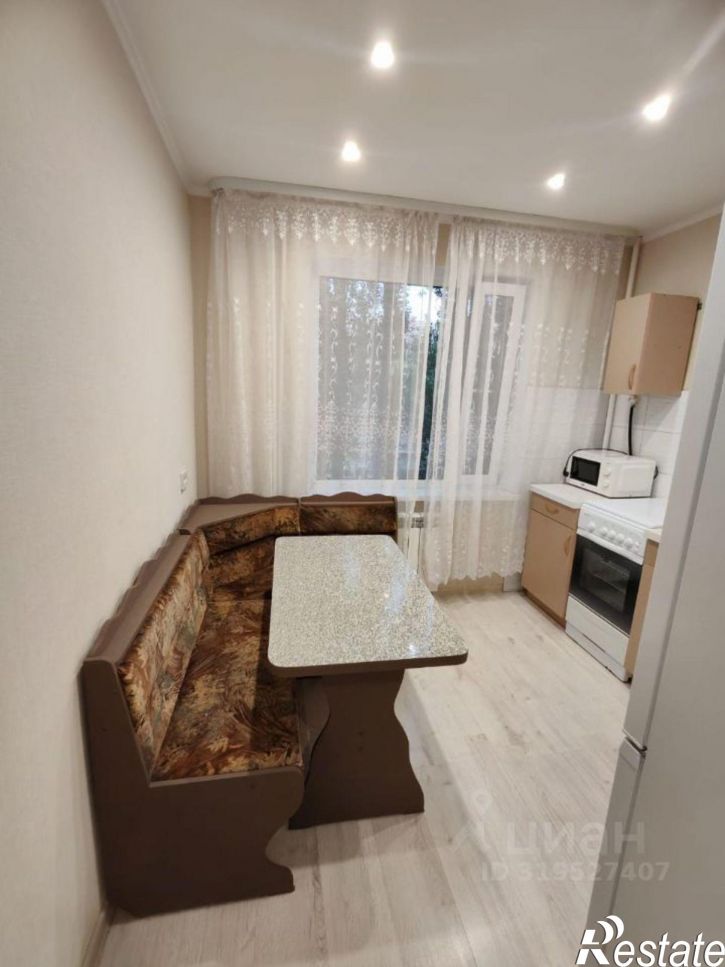 2-комн квартира пр-кт Космонавтов, 41а,  д. 41а