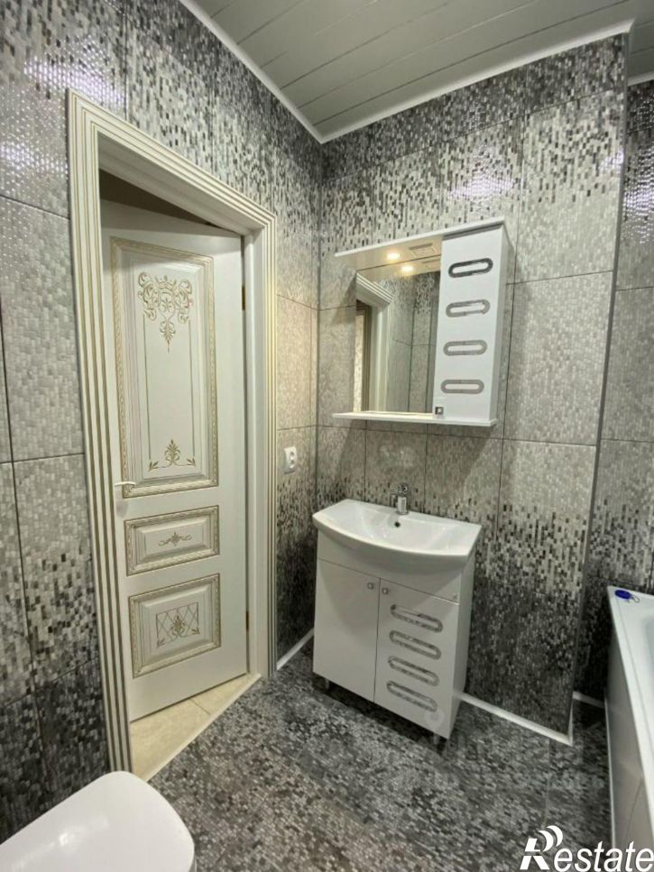 2-комн квартира ул Таврическая, 4,  д. 4