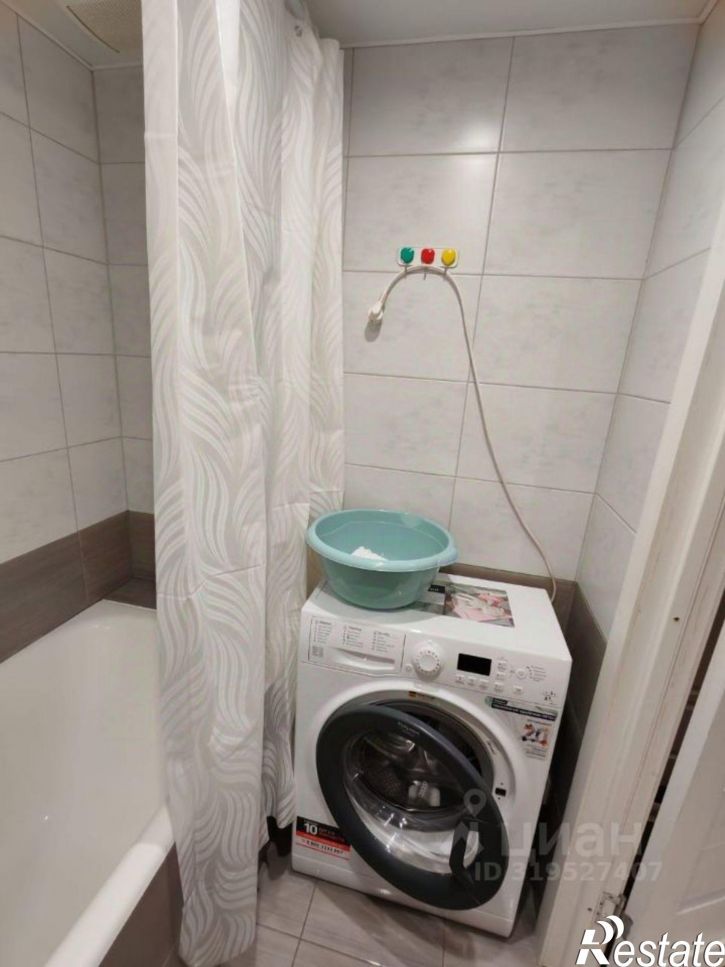 2-комн квартира пр-кт Космонавтов, 41а,  д. 41а