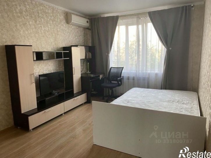 1-комн квартира ул Пацаева, 1,  д. 1