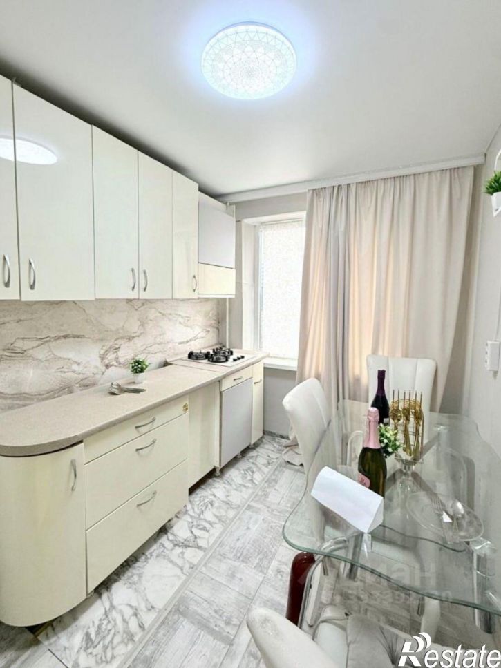 2-комн квартира ул Зорге, 52,  д. 52