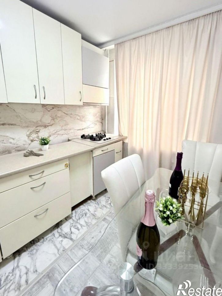 2-комн квартира ул Зорге, 52,  д. 52