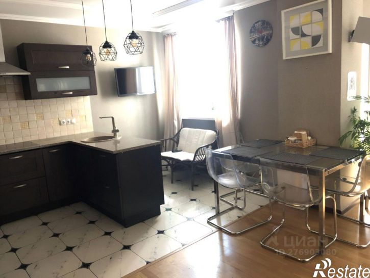 4-комн квартира 20-я улица, 43,  д. 43