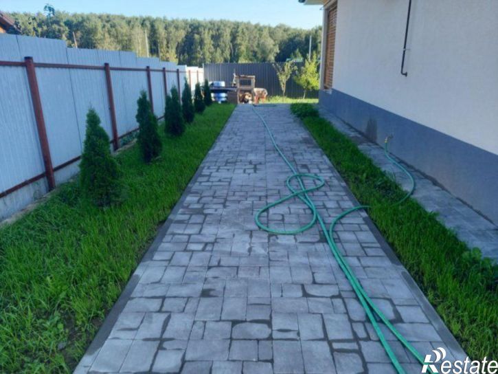 Коттедж/дом Особенная ул