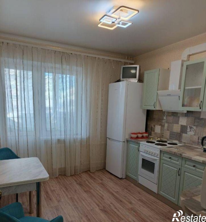 2-комн квартира Висаитова ул, 2/10