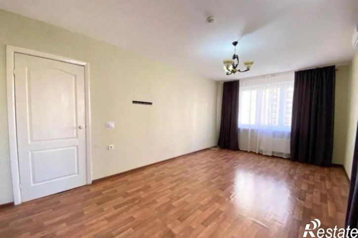 2-комн квартира Петренко ул, 8