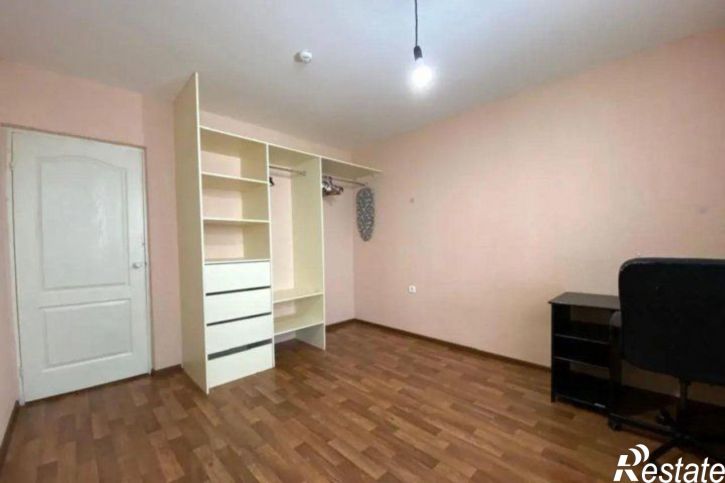 2-комн квартира Петренко ул, 8