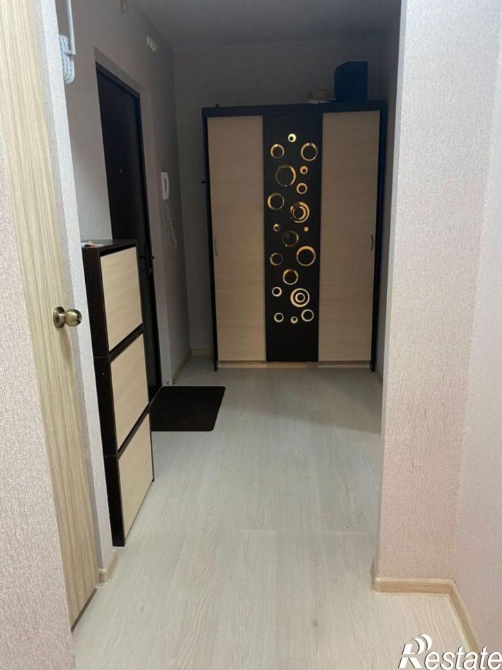 2-комн квартира Андреева пер, 9//4