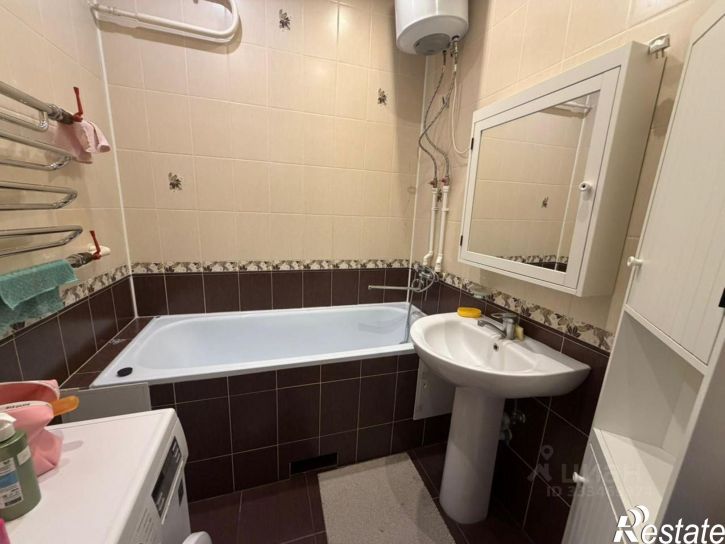 2-комн квартира ул Жданова, 15,  д. 15