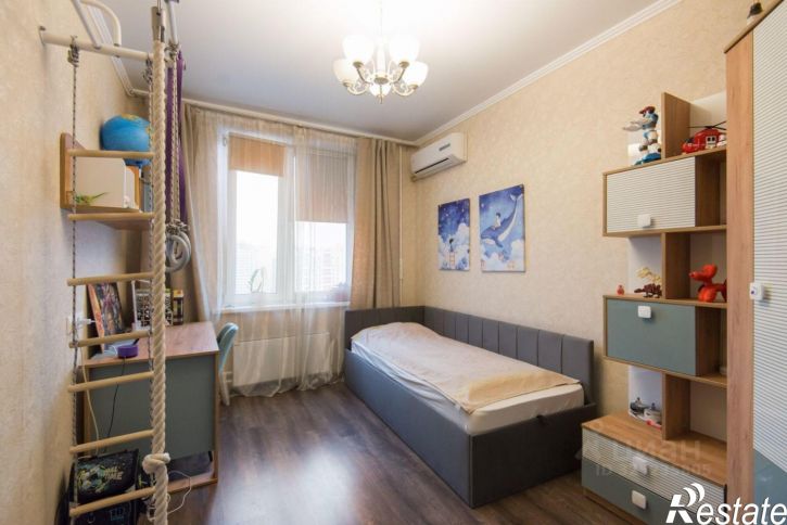 3-комн квартира ул Жданова, 11,  д. 11