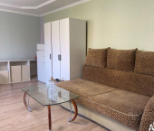 1-комн, 37кв м, этаж 1/2 улица Кручинина, 90