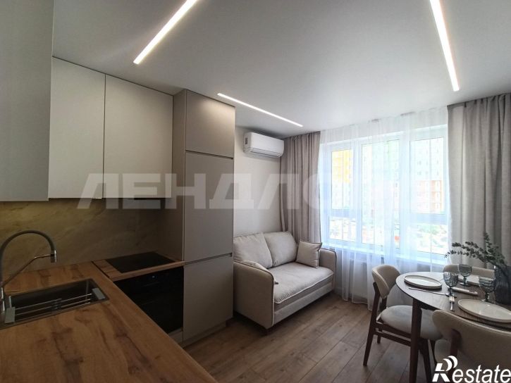 2-комн квартира улица Ткачёва, 21