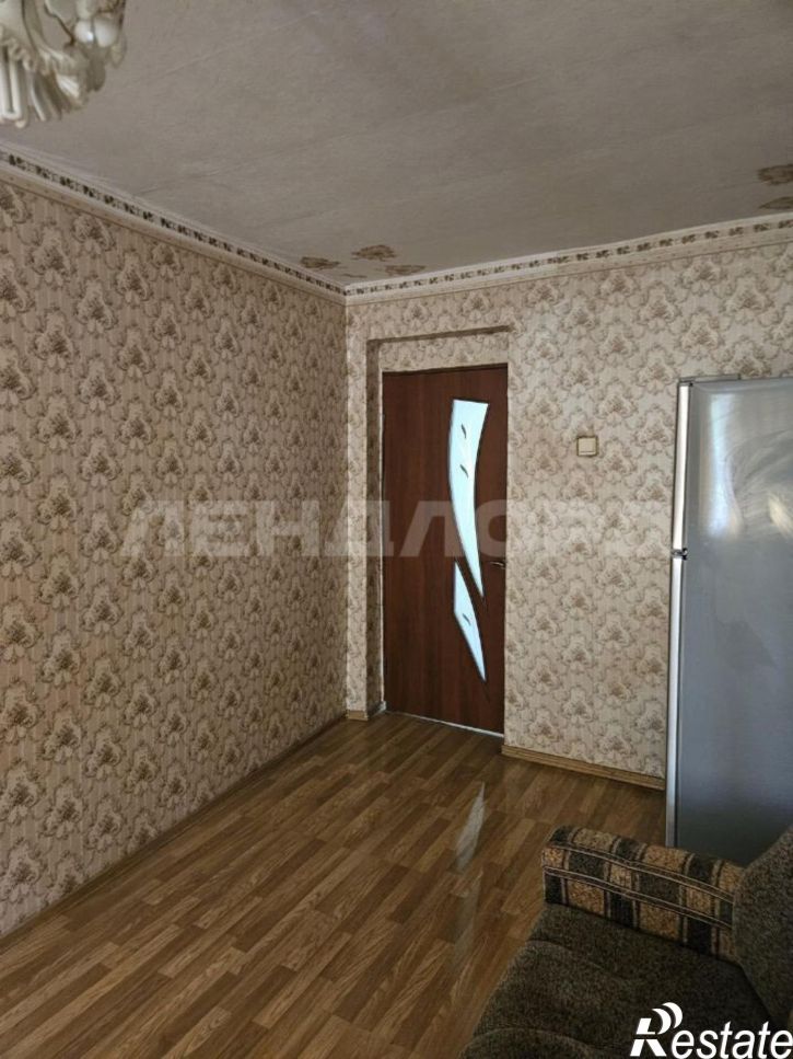 3-комн квартира проспект 40-летия Победы, 13/2