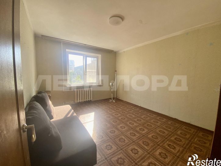 2-комн квартира улица Жмайлова, 25