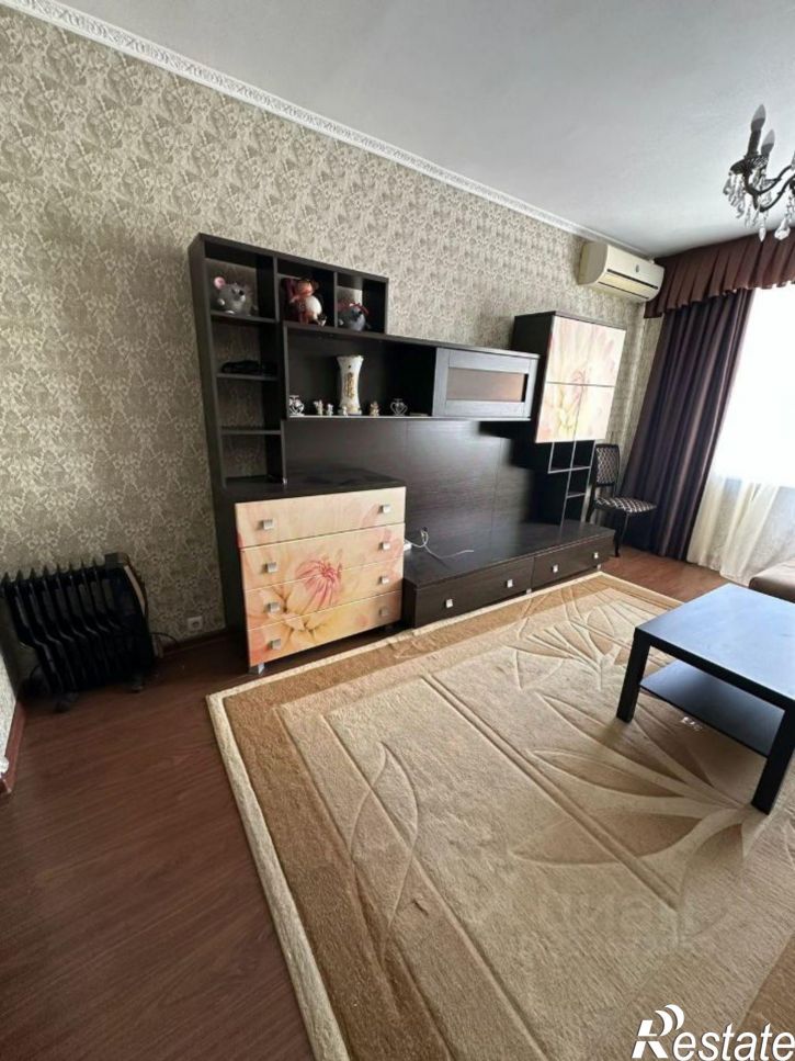 3-комн квартира Днепровский переулок, 116И,  д. 116И