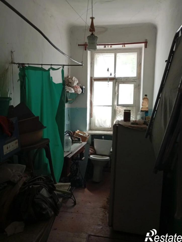 2-комн квартира Ильича ул., 38