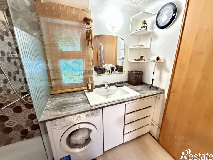 Коттедж/дом улица Профинтерна, 10Б,  д. 10Б