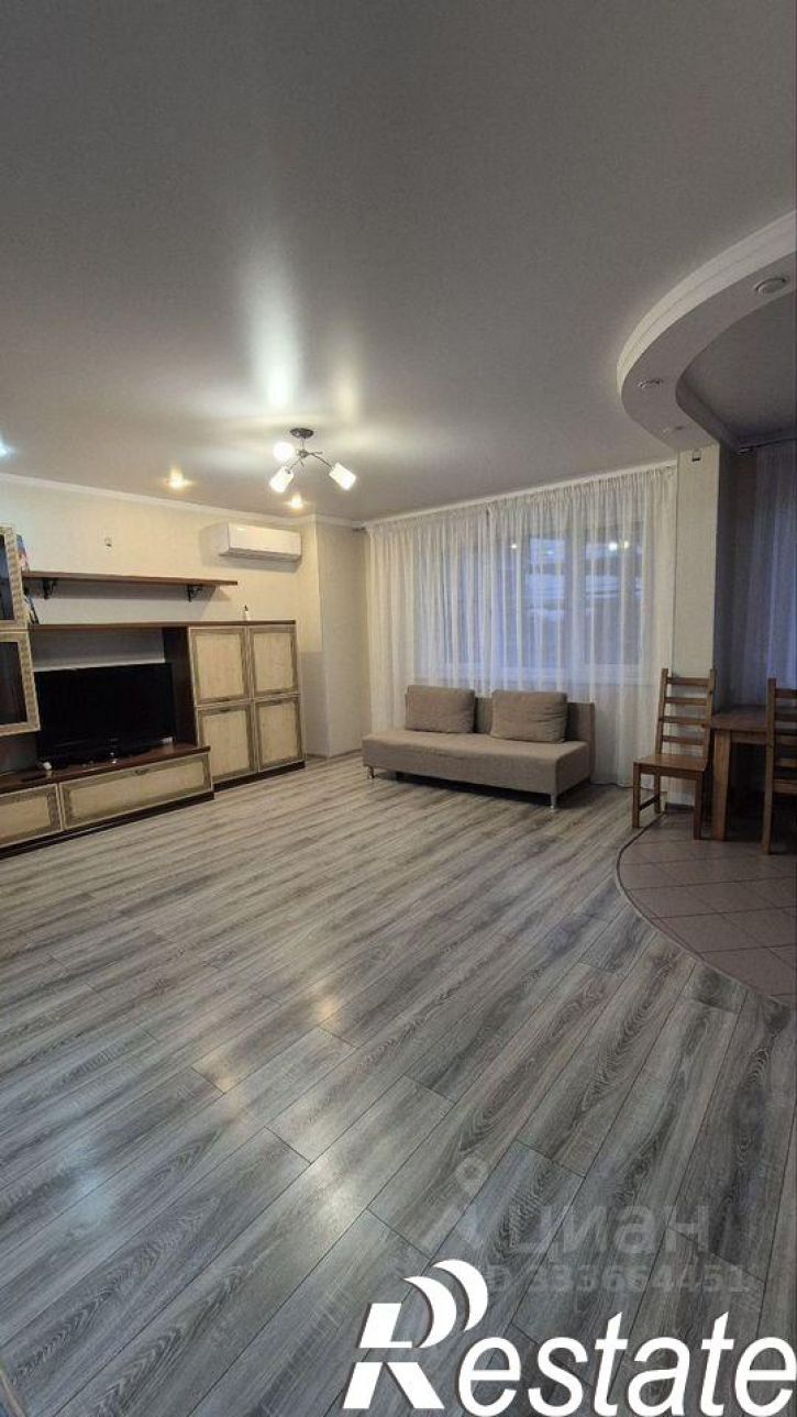 2-комн квартира проспект Шолохова, 211 к5,  д. 211 к5