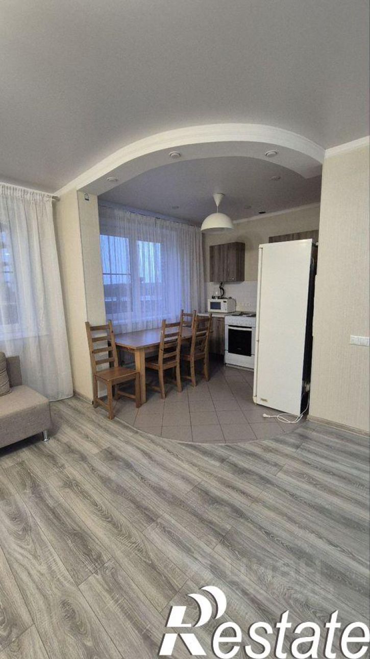 2-комн квартира проспект Шолохова, 211 к5,  д. 211 к5