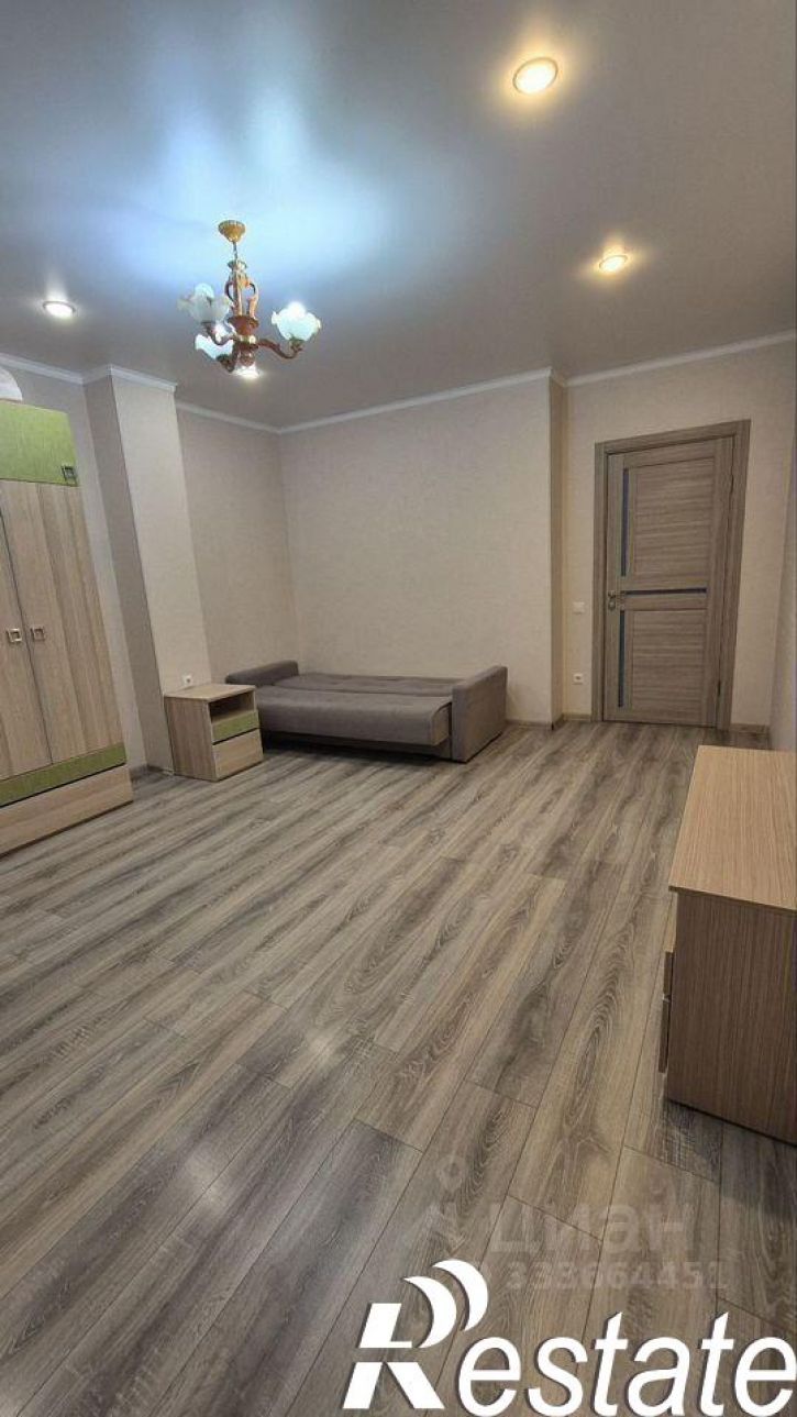 2-комн квартира проспект Шолохова, 211 к5,  д. 211 к5