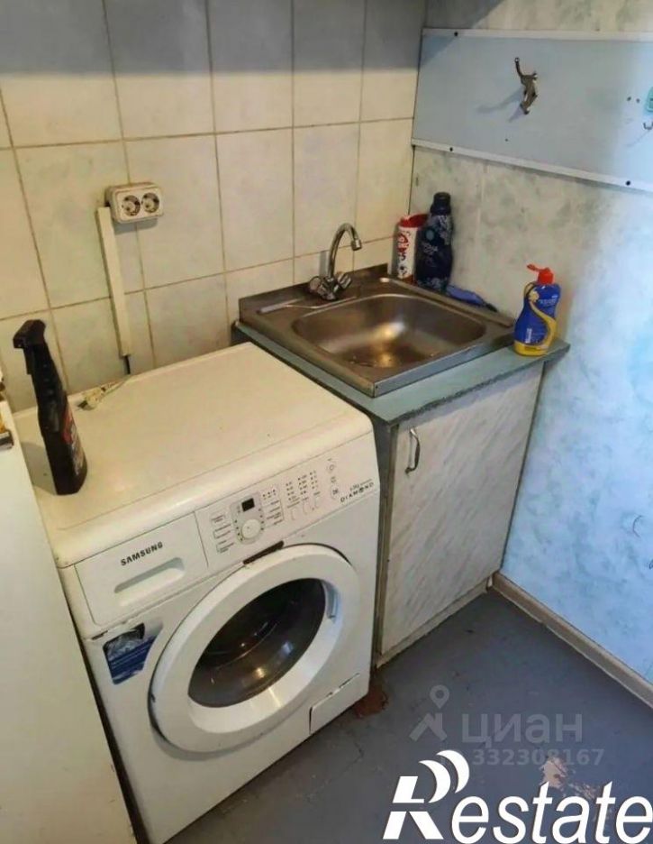 Комната Днепровский переулок, 108,  д. 108