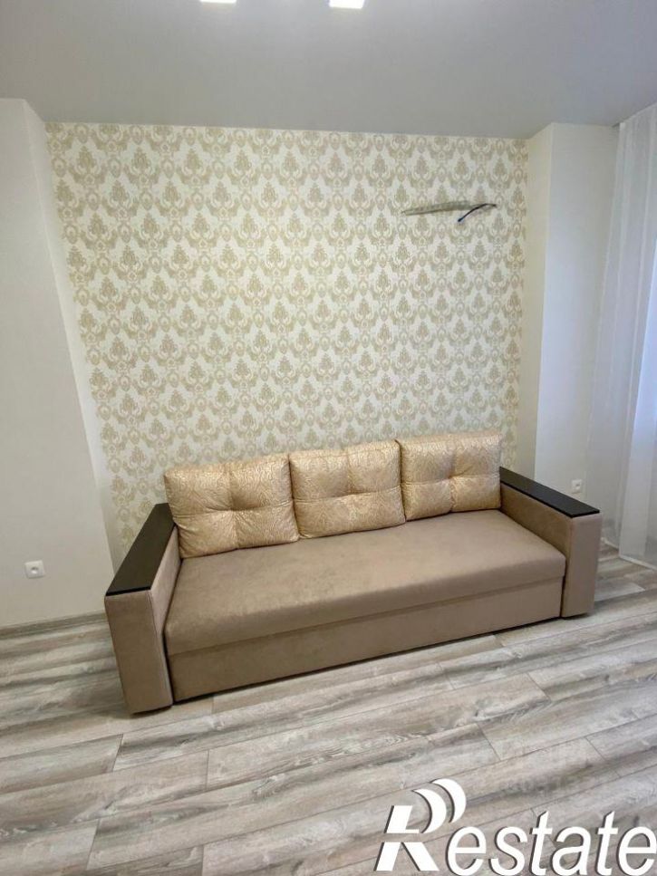 2-комн квартира Горсоветская улица, 49 с1,  д. 49 с1