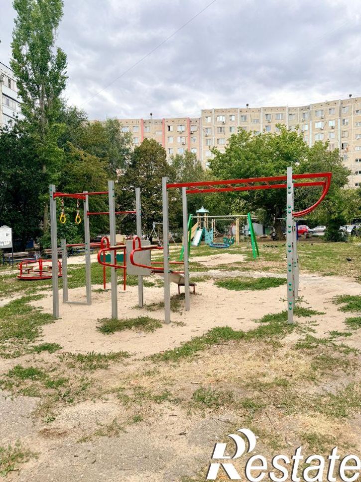 3-комн квартира проспект Королёва, 6 к1,  д. 6 к1