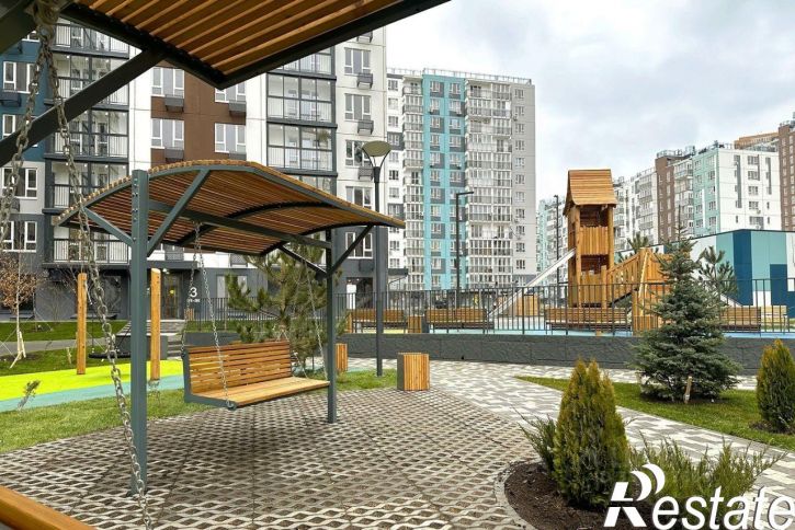 3-комн квартира в новом доме проспект Солженицына, 13/1,  д. 13/1