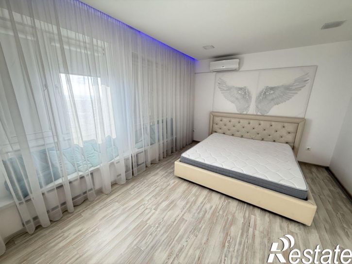 2-комн квартира улица Петрашевского, 36,  д. 36
