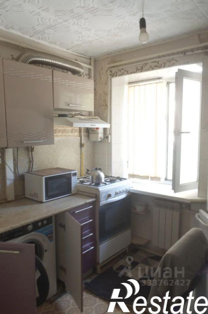 3-комн квартира Портовая улица, 240 к1,  д. 240 к1