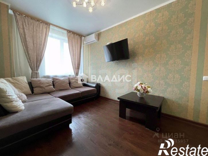 3-комн квартира улица Тружеников, 80,  д. 80