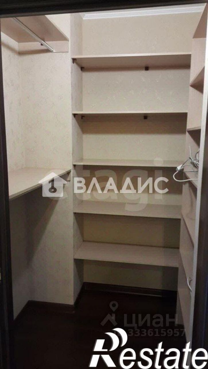 3-комн квартира улица Тружеников, 80,  д. 80