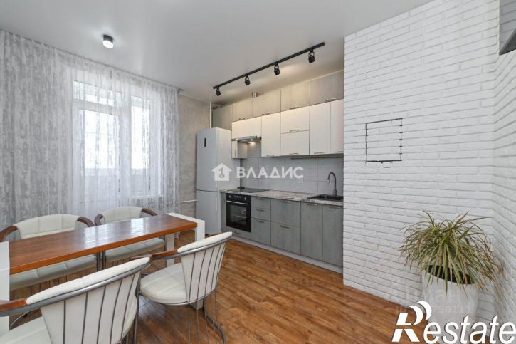 3-комн квартира улица Ерёменко, 93,  д. 93