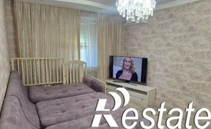 3-комн квартира проспект Космонавтов, 32В/21в,  д. 32В/21в