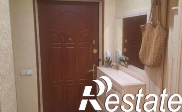 3-комн квартира проспект Космонавтов, 32В/21в,  д. 32В/21в
