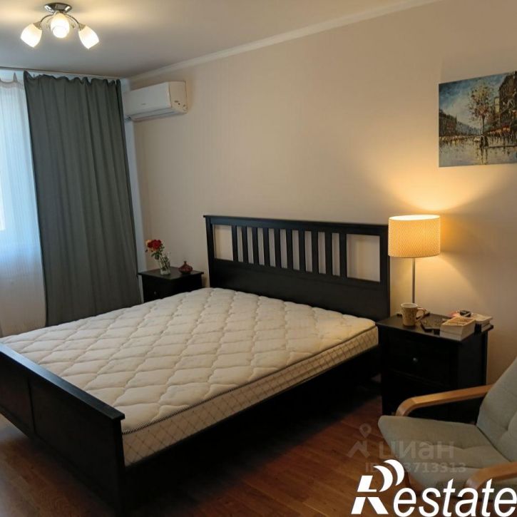 2-комн квартира улица Петренко, 22,  д. 22