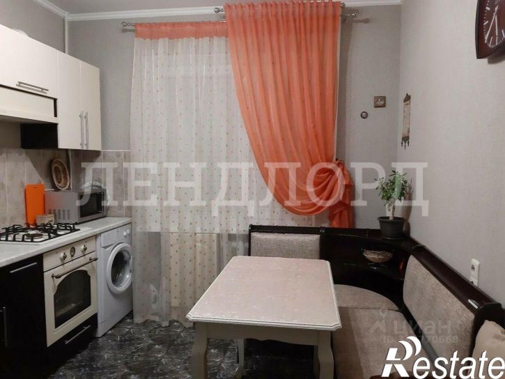 3-комн квартира улица Жмайлова, 23 к1,  д. 23 к1