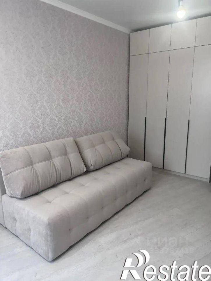 1-комн квартира улица Бориса Слюсаря, 15 с2,  д. 15 с2