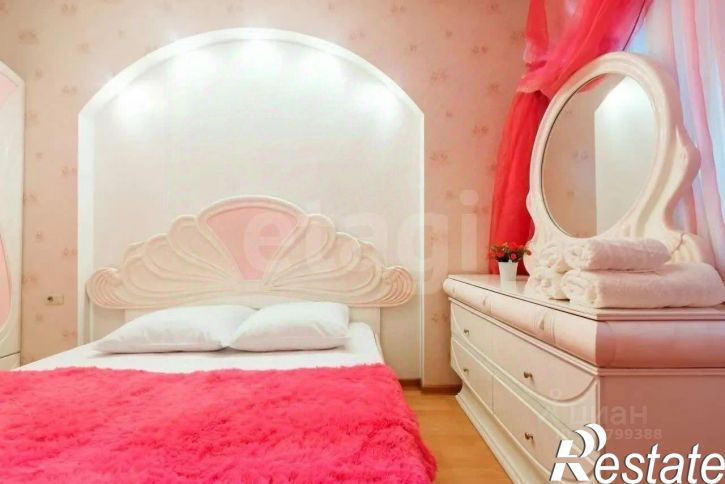 3-комн квартира проспект Королёва, 2,  д. 2