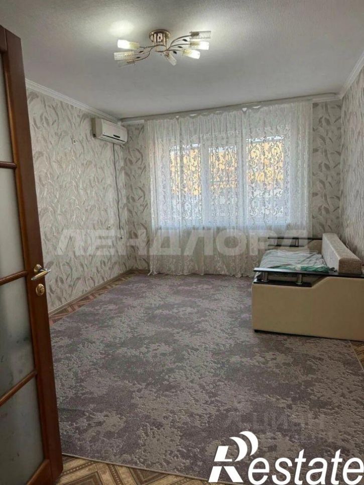 3-комн квартира улица Думенко, 13Д,  д. 13Д
