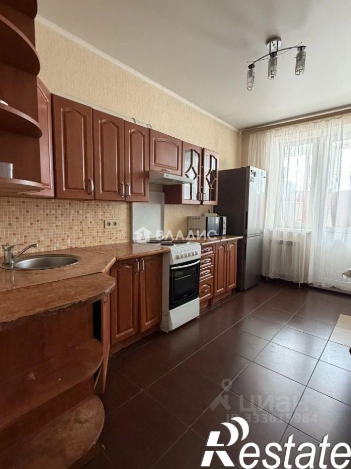 1-комн квартира Извилистая улица, 13/1,  д. 13/1